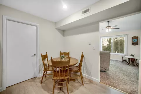 5202 Winslow Cir #C, Mchenry, IL 60050 photo 12
