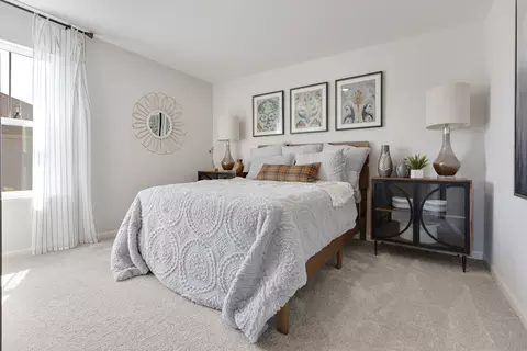 Bedroom - 16052 S Longcommon Ln, Plainfield, IL 60586 photo 2 of 4