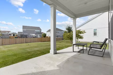 Exterior - 16052 S Longcommon Ln, Plainfield, IL 60586 photo 3 of 4