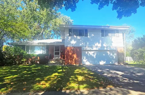 Undisclosed, Arlington Heights, IL 60004