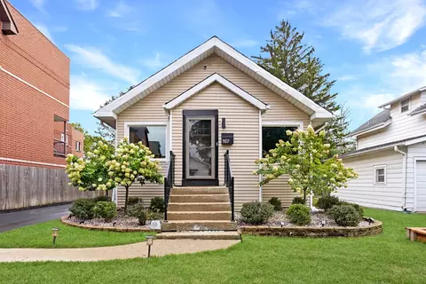 1107 E Prairie Ave, Des Plaines, IL 60016