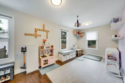Other - 1107 E Prairie Ave, Des Plaines, IL 60016 photo 3 of 7