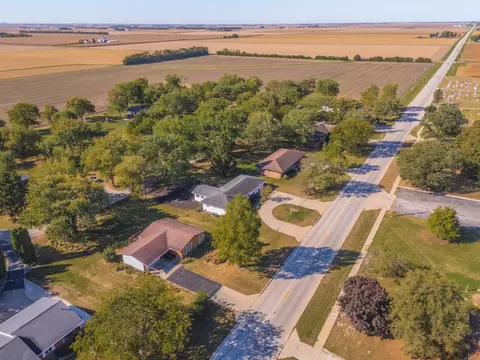 504 W Jackson St, Cullom, IL 60929 photo 22