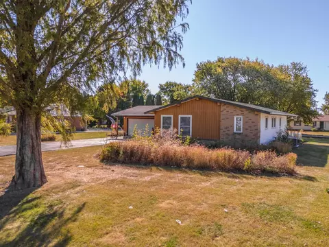 504 W Jackson St, Cullom, IL 60929 photo 19