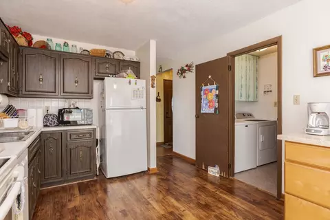 504 W Jackson St, Cullom, IL 60929 photo 30