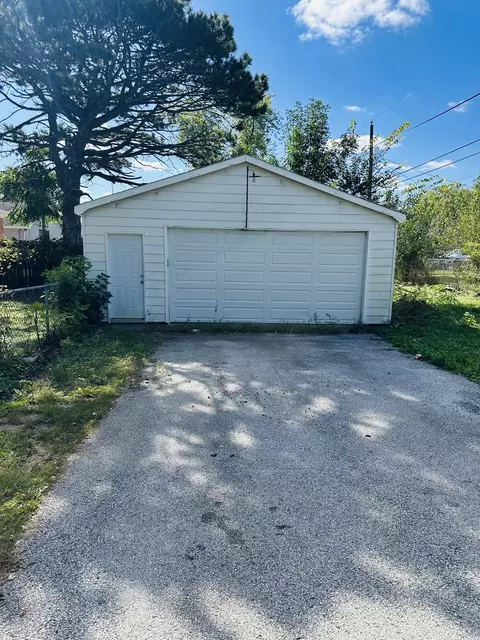 Exterior - 3502 Morgan St, Steger, IL 60475 photo 4 of 5
