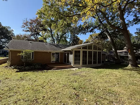 814 Woodlawn Dr, Dekalb, IL 60115 photo 52