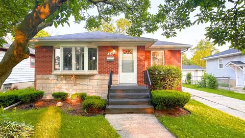 658 Mackinaw Ave, Calumet City, IL 60409