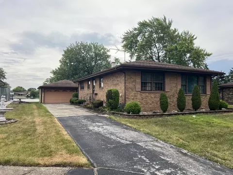 19729 Orchard Ct, Lynwood, IL 60411