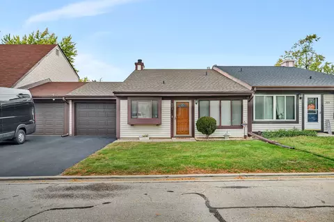 203 W Birchwood Dr #5, Romeoville, IL 60446