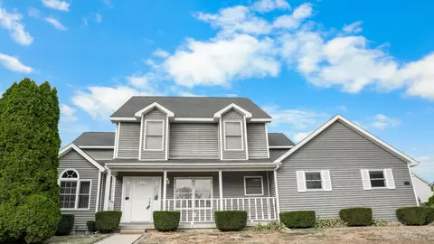1103 Prestwick Pt, Champaign, IL 61822