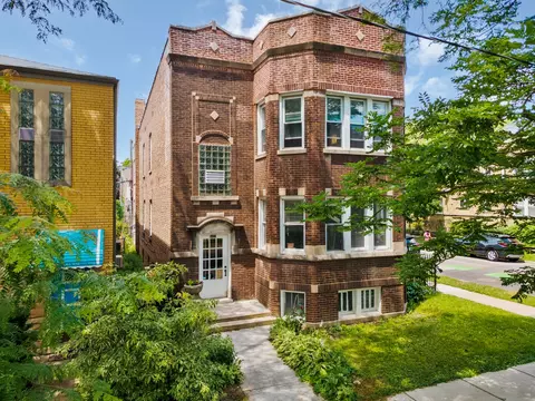 4946 N Mozart St, Chicago, IL 60625