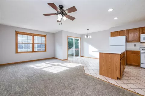 Living - 480 S Peace Rd, Sycamore, IL 60178 photo 1 of 4