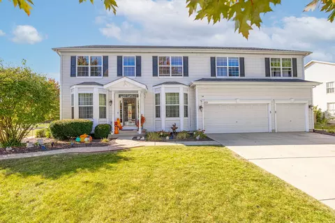 555 Litchfield Way, Oswego, IL 60543