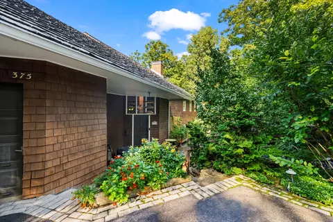 Undisclosed, Highland Park, IL 60035