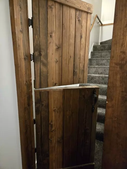 Entry Way - Undisclosed, Bloomington, IL 61701 photo 2 of 2