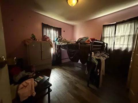 Bedroom - 1021 Briarcliff Dr, Rantoul, IL 61866 photo 6 of 8