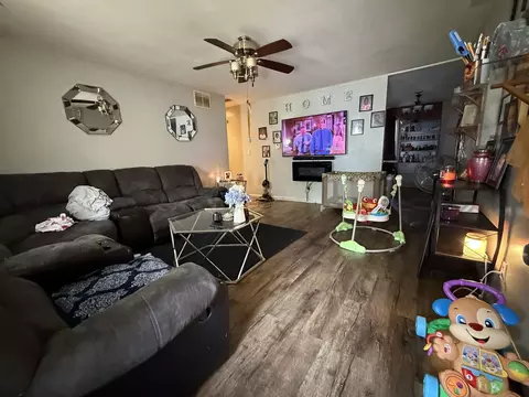 Living - 1021 Briarcliff Dr, Rantoul, IL 61866 photo 1 of 3