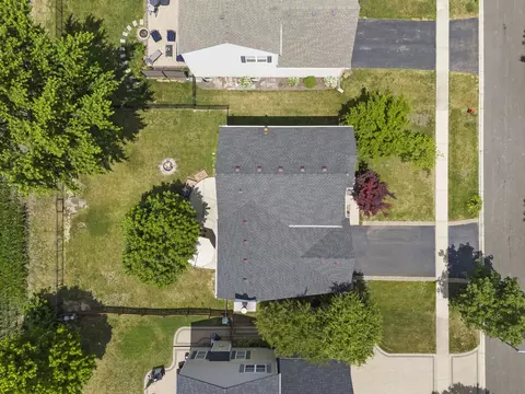 View/Area - 7425 Rosewind Dr, Plainfield, IL 60586 photo 2 of 15