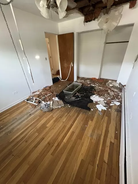 8024 S Eberhart Ave, Chicago, IL 60619 photo 30