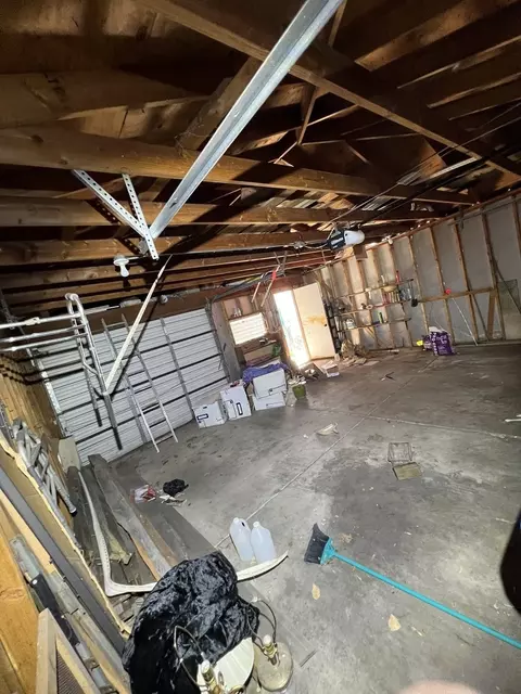 8024 S Eberhart Ave, Chicago, IL 60619 photo 38