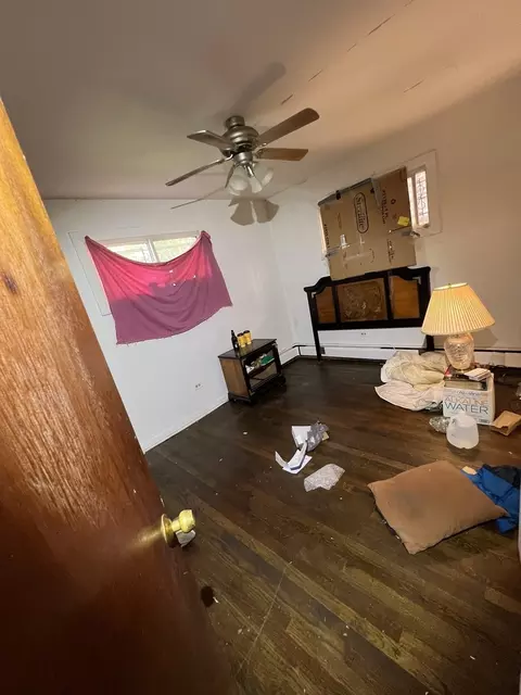 8024 S Eberhart Ave, Chicago, IL 60619 photo 8