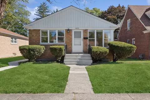 14455 Des Plaines St, Harvey, IL 60426