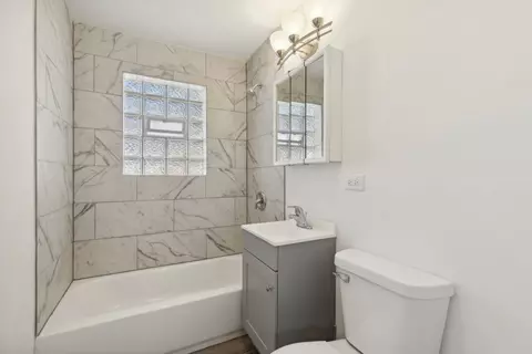 Bath - 14455 Des Plaines St, Harvey, IL 60426 photo 1 of 1