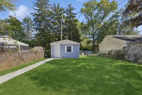 Exterior - 14455 Des Plaines St, Harvey, IL 60426 photo 5 of 5