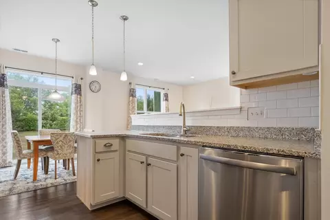 Other - 4105 Winslow Ct, Aurora, IL 60504 photo 4 of 12