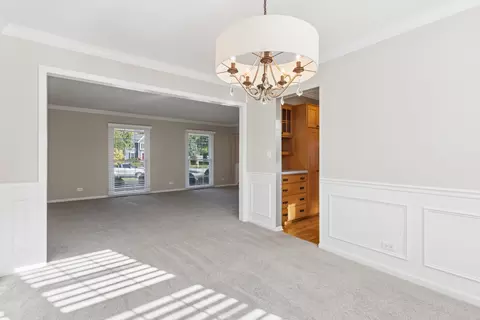 1940 Chippewa Dr, Wheaton, IL 60189 photo 8