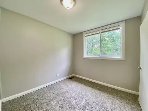 Bedroom - 456 Tomahawk St, Park Forest, IL 60466 photo 2 of 7