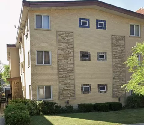 Undisclosed, Oak Park, IL 60302