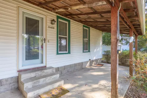 Exterior - 31439 Second St, Chenoa, IL 61726 photo 6 of 16