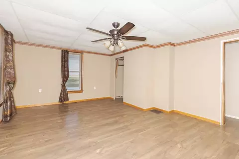Living - 31439 Second St, Chenoa, IL 61726 photo 5 of 6