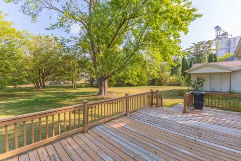 Exterior - 31439 Second St, Chenoa, IL 61726 photo 9 of 16