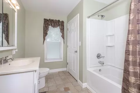 Bath - 31439 Second St, Chenoa, IL 61726 photo 1 of 2