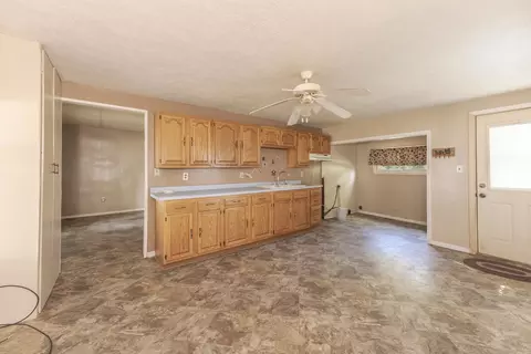Entry Way - 31439 Second St, Chenoa, IL 61726 photo 2 of 2
