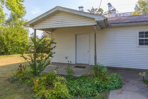 Exterior - 31439 Second St, Chenoa, IL 61726 photo 12 of 16