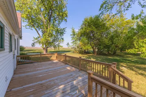 Exterior - 31439 Second St, Chenoa, IL 61726 photo 8 of 16