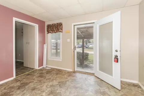 Entry Way - 31439 Second St, Chenoa, IL 61726 photo 1 of 2
