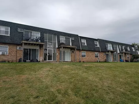 8556 W 102nd Ter #5-315, Palos Hills, IL 60465