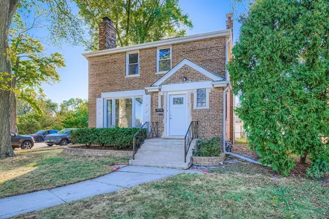 9258 S Sacramento Ave, Evergreen Park, IL 60805