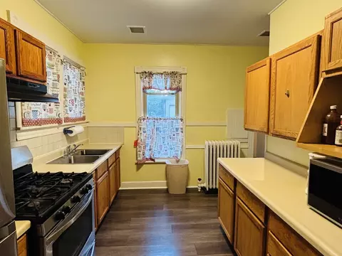 Kitchen - 458 Morgan St, Elgin, IL 60123 photo 2 of 2