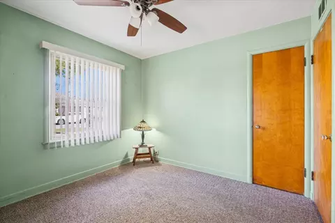 Bedroom - 7841 44th St, Lyons, IL 60534 photo 2 of 7