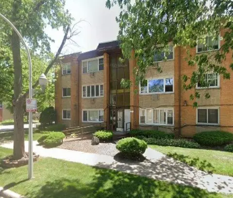 8206 S Jeffery Blvd #6, Chicago, IL 60617