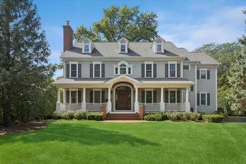 910 S Park Ave, Hinsdale, IL 60521