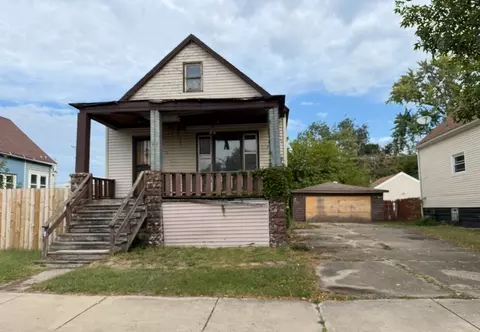 28 156th St, Calumet City, IL 60409