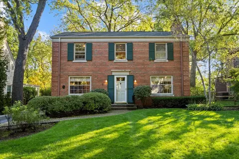 590 Melody Ln, Highland Park, IL 60035