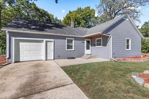 4814 Illinois St, Loves Park, IL 61111